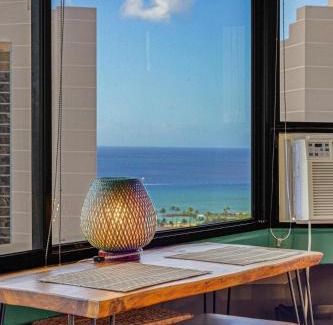 Waikiki Apartment | Ocean View Prime Location Surfer Studio With Parking