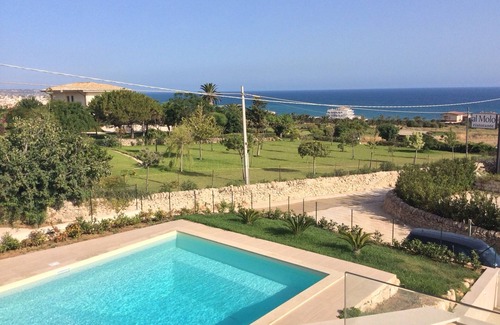 Donnalucata House | Ocean View Property in southern Sicily, with a multitude of nearby attractions