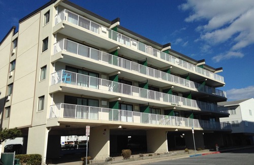 Midtown Ocean City Condo | Ocean View - Steps To The Beach - Elevator - Low Host Fee - Mid-Town Location