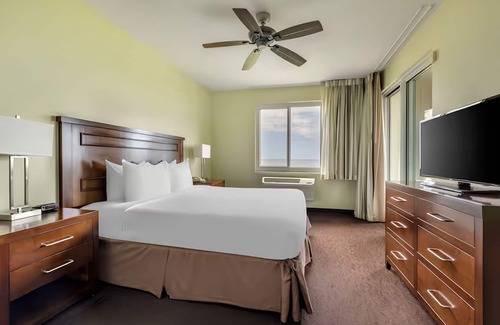 Poipu Hotel | Ocean View Unit by Mahaulepu Trail, Great Pool & Free Parking + Full Kitchen