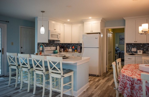 Cape May Condo | Ocean Views and the sound of waves crashing! Come experience Cape May!n