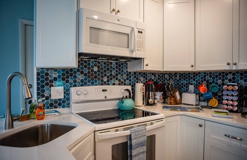 Cape May Condo | Ocean Views and the sound of waves crashing! Come experience Cape May!n