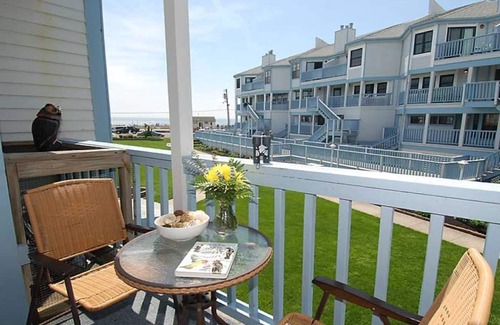 Cape May Condo | Ocean Views and the sound of waves crashing! Come experience Cape May!n