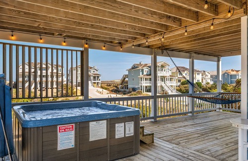 Nags Head House | Ocean views, Close 2 Beach, Pool, Arcade, Hot Tub Arcade, Bikes, Loaded