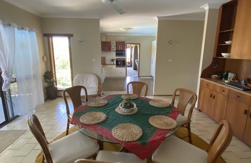 Ocean Shores House | Ocean Views/Pool/Spacious Rooms/Ideal for Families or romantic setting for 2