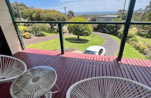 Dromana House | OCEAN VIEWS Serenity by Arthurs seat state park