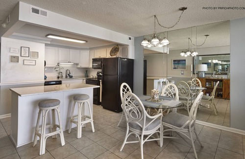 Garden City Condo | Oceanfront 3rd floor condo at Royal Gardens Resort in Garden City/Murrells Inlet