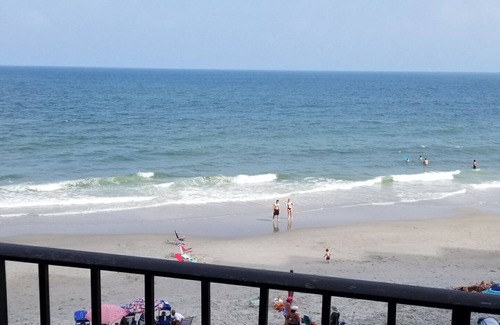Garden City Condo | Oceanfront 3rd floor condo at Royal Gardens Resort in Garden City/Murrells Inlet