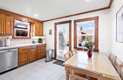 Opal Cliffs House | Oceanfront Beach Bungalow at Pleasure Point Surfing Beach!