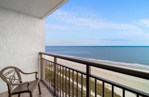 Golden Mile Condo | Oceanfront Double Suite Newly Remodeled