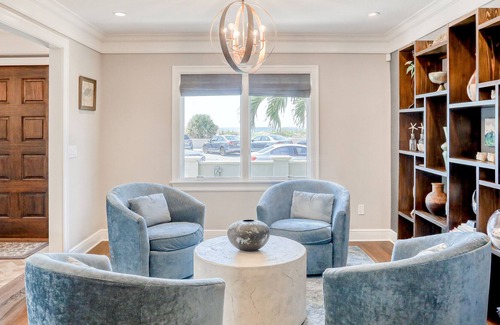 Pass-a-Grille House | Oceanfront home with pool, hot tub, pool table, washer/dryer, fireplace & AC