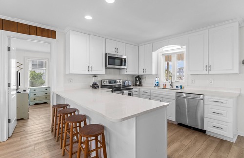 Holden Beach House | Oceanfront home with WiFi, private walkway to beach & central AC