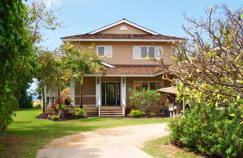 Kekaha House | Oceanfront 'Laguna Beach House' A/C .Amazing Sunsets.Beach - TVNCU #1074