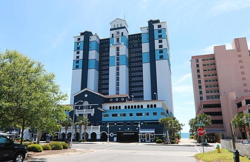 Myrtle Beach Condo | Oceanfront Oasis Deluxe Condo 18th Floor