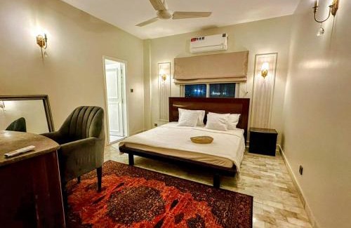 Clifton Apartment | Oceanfront Oasis - Steps to Dolmen Mall