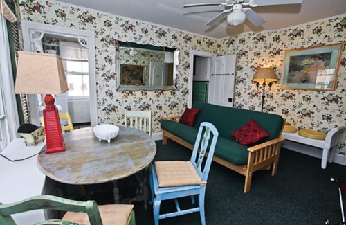 Ocean Grove House | OCEANFRONT,OCEAN VIEWS π 2 BR SUITE nAugust Weeks Available