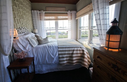 Ocean Grove House | OCEANFRONT,OCEAN VIEWS π 2 BR SUITE nAugust Weeks Available
