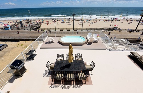 Seaside Heights Apartment | Oceanfront Seaside Heights Boardwalk Penthouse