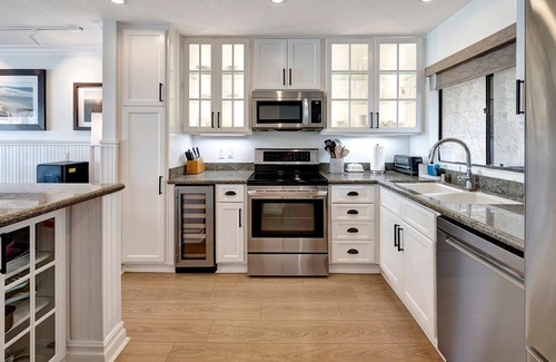 Solana Beach Condo | Oceanfront! Unobstructed Views-Corner Unit - Totally Remodeled 2024