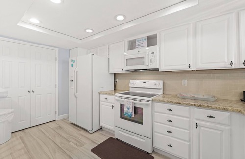 Indian Harbour Beach Condo | Oceanfront condo-steps from the beach! -Sleeps 4 2BR 2BTH on the 3rd floor