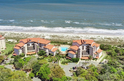 Fernandina Beach Condo | Oceanfront Views at Sea View on AIP Resort