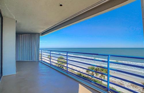 Bethune Beach Apartment | Oceanfront View Wrap Around Balcony Luxury Corner Unit Ebb Tide 401