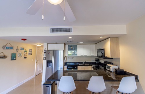 Oranjestad-West Condo | “Oceania” Great for Families! Steps from the Beach, Pool and Grocery store…