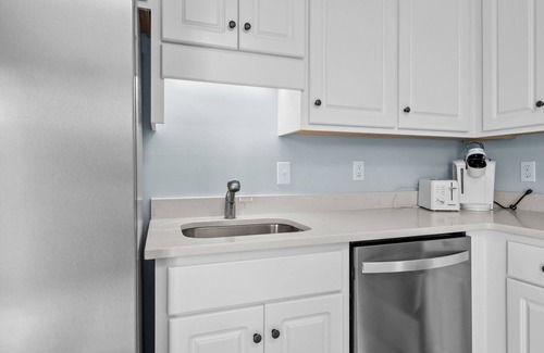 Atlantic Beach Condo | Oceanside Condo in Atlantic Beach, NC-Anchors Away Unit 3