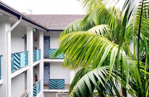 Hawks Nest Hotel | Oceanside Hawks Nest