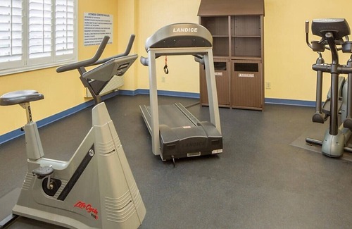 Ellinor Heights Resort | OCEANVIEW, 2B/2B Condo on Ormond Beach, 10 miles from Daytona