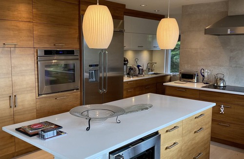 Bowen Island House | Oceanview and sunsets in Tunstall bay Lisence#00000861