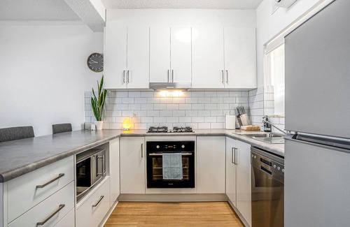 Semaphore Apartment | Oceanview Beachfront Semaphore self contained 2 bedroom apartment