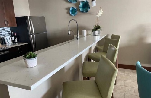 Oyster Pond Resort | Oceanview Condo , 5 minute walk to Dawn Beach & use of Marriot's amenities!