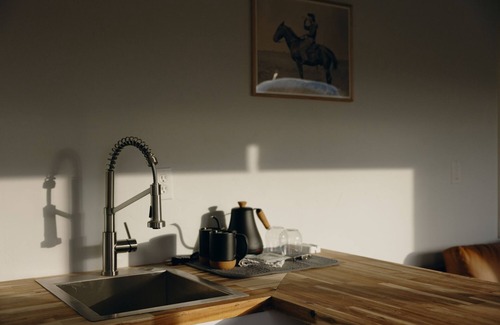 Fremont County Apartment | Ocotillo Tiny Home - Soaking Included