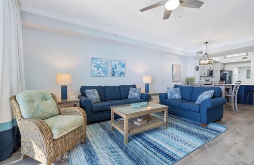 Panama City Beach Resort | *Oct 19 - 28th Specials ~ Beautiful, updated condo!