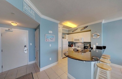 Panama City Beach Resort | Oct 23 - 30th Special! Beautiful 2nd floor!