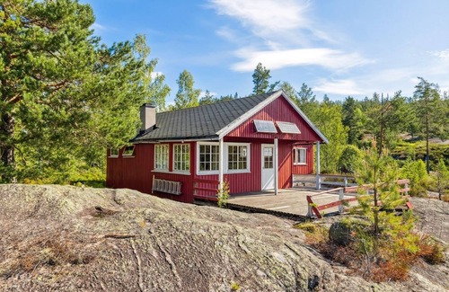 Amli Cabin | Off-grid cabin with panoramic view