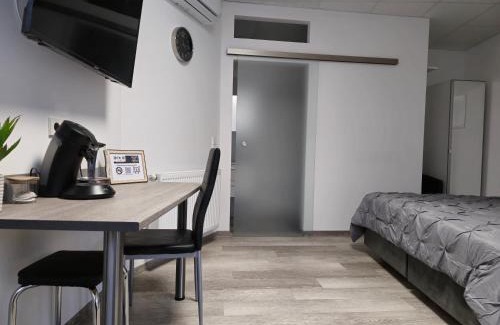 Ramstein-Miesenbach Apartment | Offbase Lodging No6