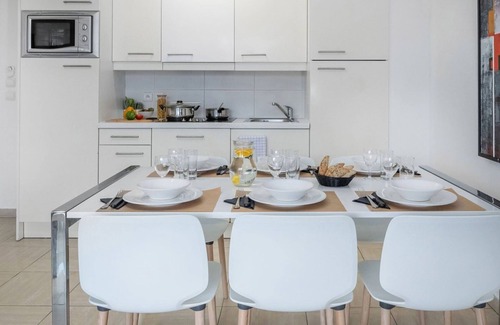 Cros-de-Cagnes Apartment | Offre été ! Près Plage | Studio pour 4 Accès Sauna