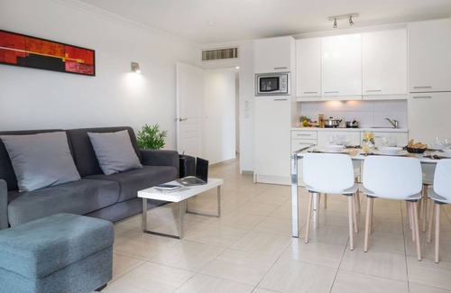 Cros-de-Cagnes Apartment | Offre été ! Près Plage | Studio pour 4 Accès Sauna