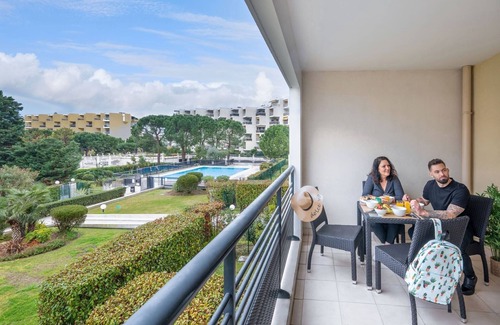 Cros-de-Cagnes Apartment | Offre été ! Près Plage | Studio pour 4 Accès Sauna