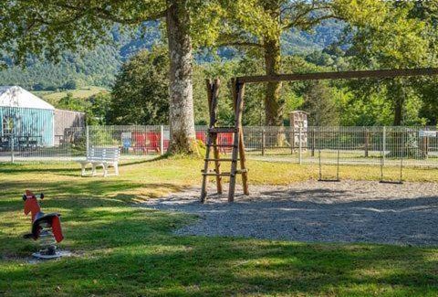 Peyrouse Other | Oh! Campings - Camping Paradis A l'ombre des tilleuls