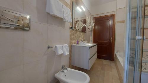 Pirri Apartment | OKIROS