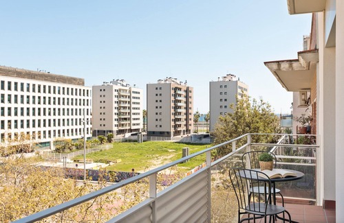 Poblenou Apartment | OLA LIVING POBLENOU BEACH 14 ATTIC