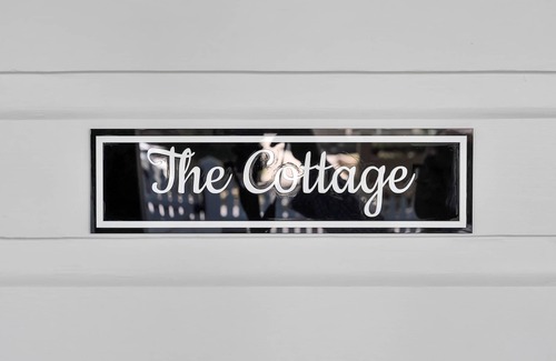 Bowral Cottage | Old Bowral History in the heart of town xx