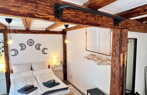Innenstadt Apartment | Old building suite for 2 persons very central in historic old town