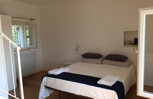 Fondi Other | Old Casale Set In Between The Mountains And The Sea with swimming pool.