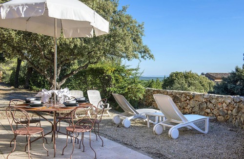 Moissac-Bellevue Cottage | Old farmhouse bergerie 15 minutes from Lake St. Croix