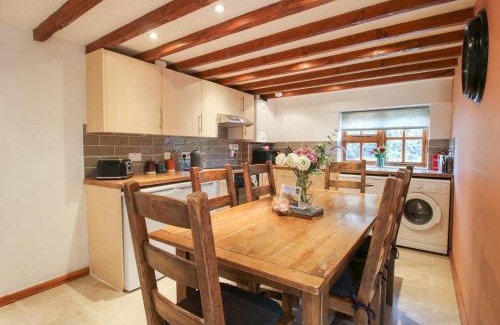 Church Stretton House | Old Hall Barn 4