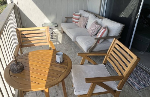 Ualapue Condo | Old Hawaii at its best Molokai Wavecrest Resort with Ocean and West Maui views